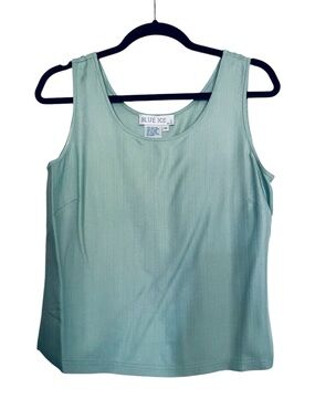 Blue Ice Sleeveless Size 10 Aqua Silk Top